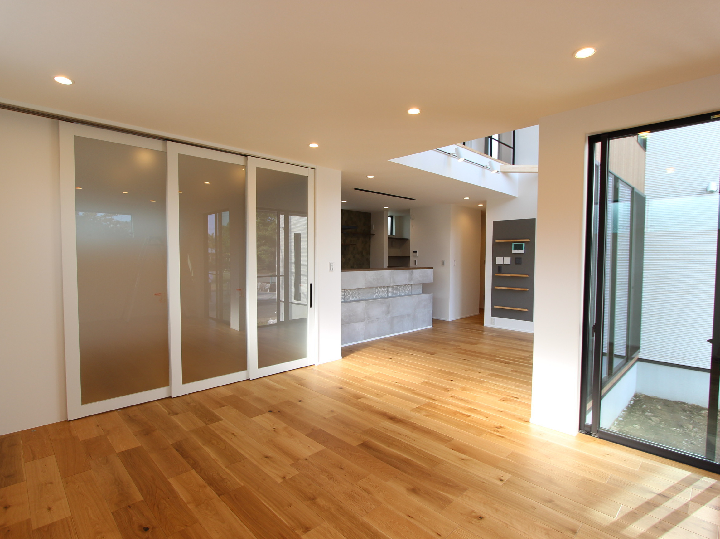 空間的に繋げる